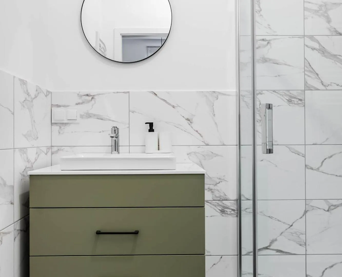 Lägenhet Nowoczesne I Stylowe Studia Very Berry W Poznaniu By Noclegi Renters